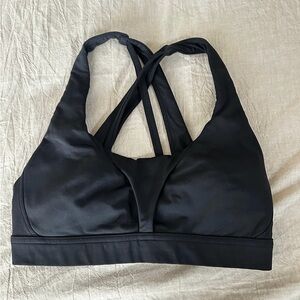 Lululemon Black Sports Bra with Moisture-Wicking Fabric